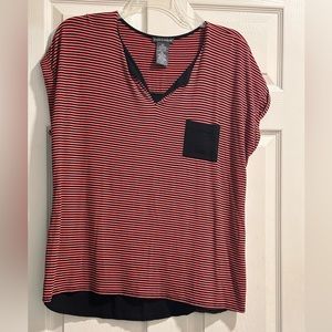 Chelsea & Theodore striped dressy tee